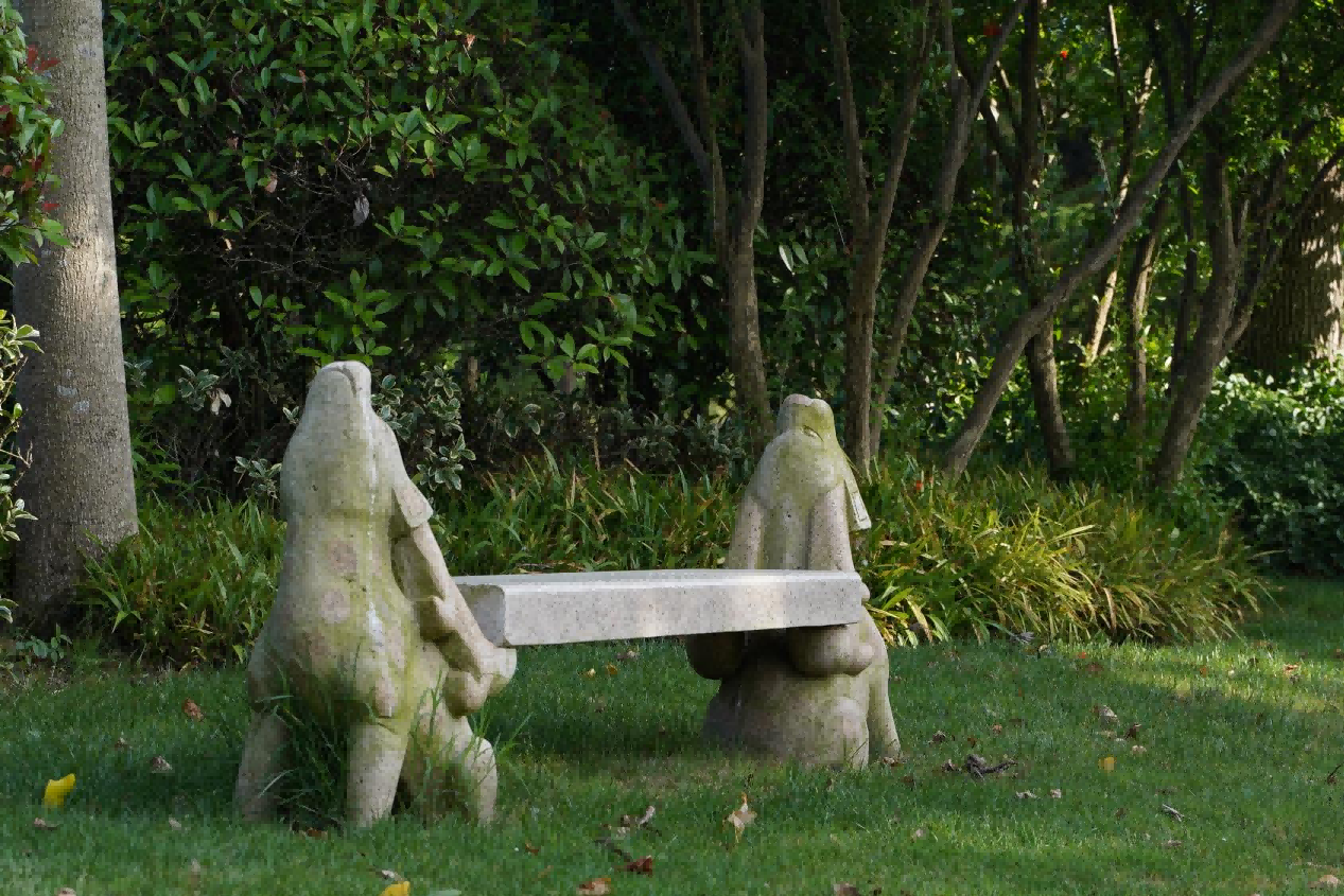 1765793686930749.png 草坪葬.png