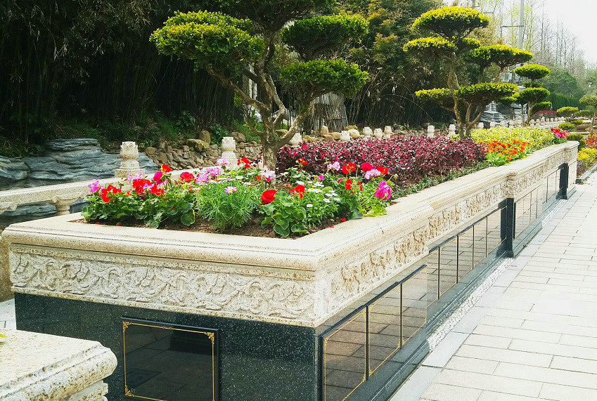 1792564000624220.png 瀛新园花坛葬.png